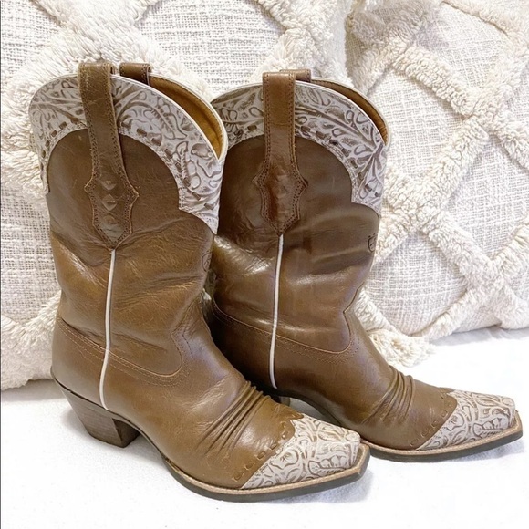 Ariat Dixie Western Boots​​​​​​ - Picture 2 of 13